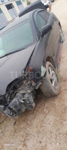 Mitsubishi Galant-2