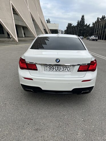 BMW 740-6