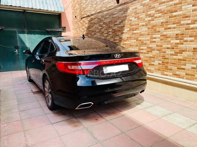 Hyundai Grandeur-3