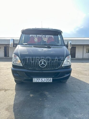 Mercedes Sprinter 208-1