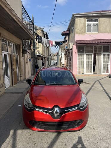 Renault Clio-2