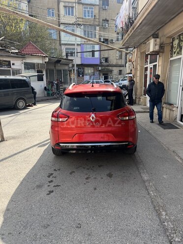 Renault Clio-7