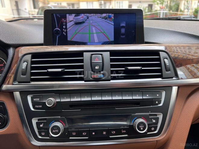 BMW 320-18