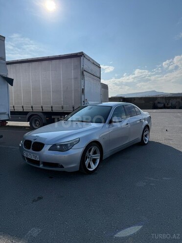 BMW 520-1
