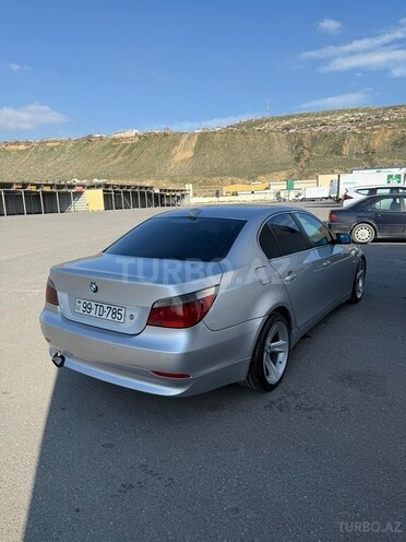 BMW 520-2