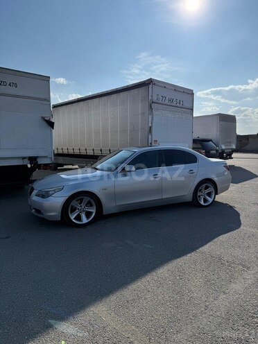 BMW 520-3