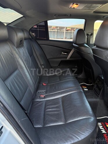 BMW 520-11