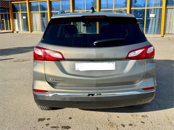 Chevrolet Equinox-2