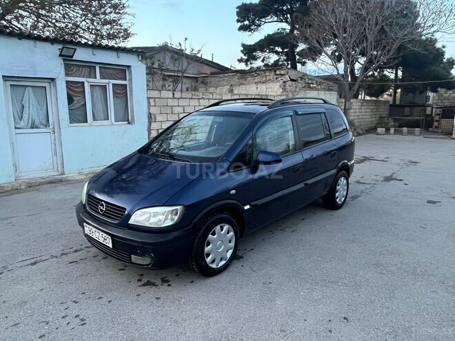 Opel Zafira-3