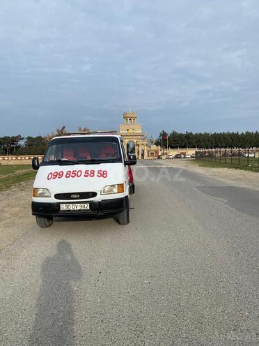Ford Transit-1