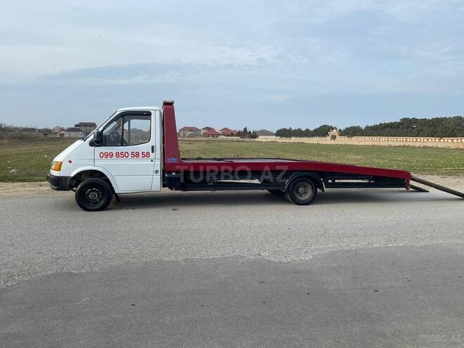 Ford Transit-2