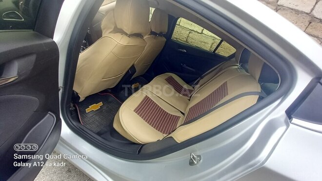 Chevrolet Cruze-7