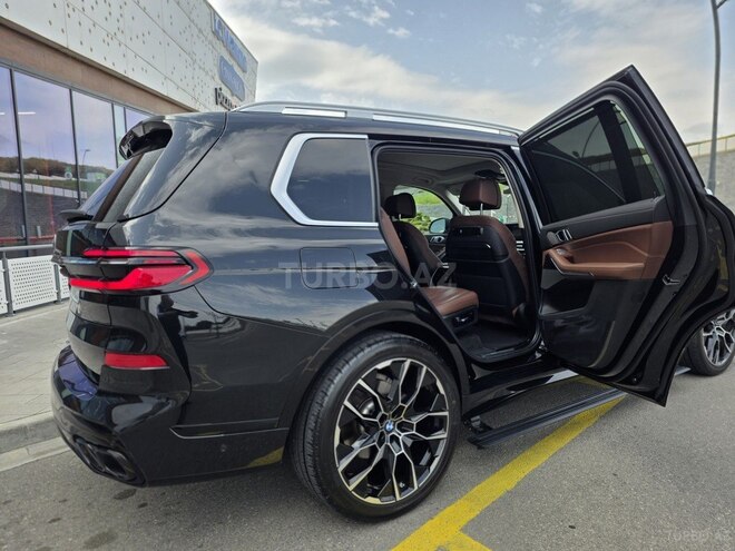 BMW X7-5