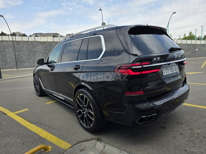 BMW X7-11