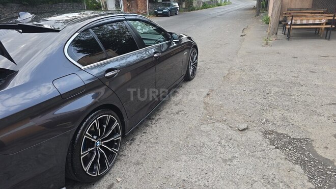 BMW 528-4