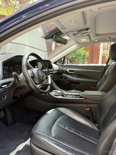 Hyundai Sonata-9
