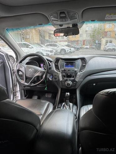 Hyundai Santa Fe-7
