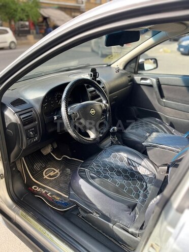 Opel Astra-7