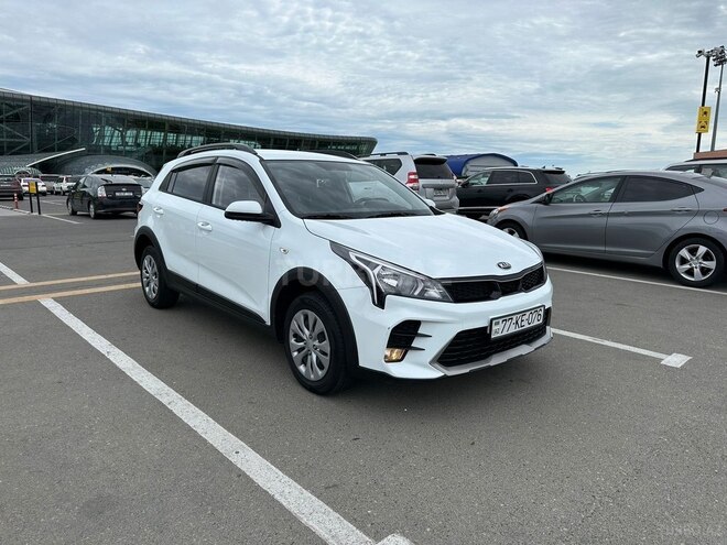Kia Rio X-Line-4