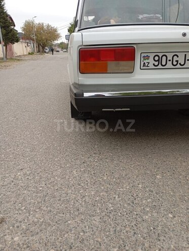 LADA (VAZ) 2107-5