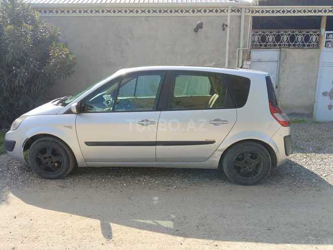Renault Scenic-4