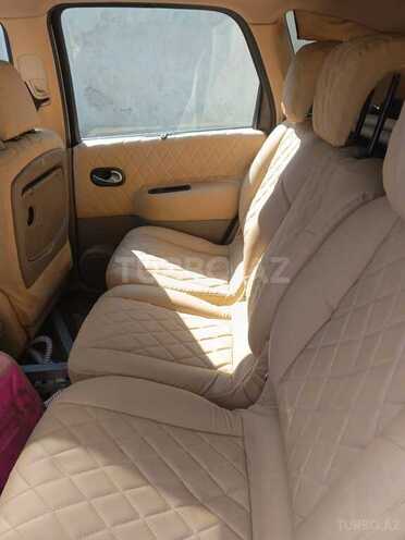 Renault Scenic-6