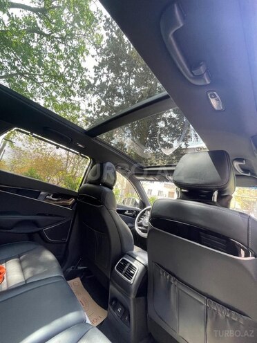 Kia Sorento-4