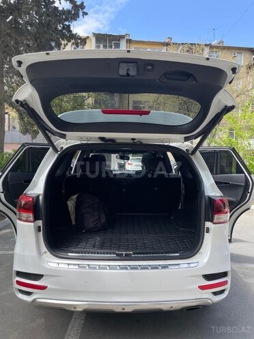 Kia Sorento-3