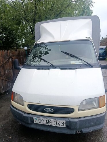 Ford Transit-1