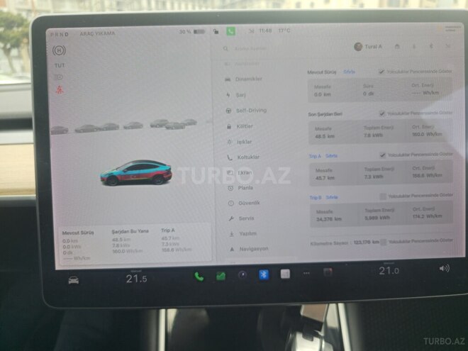 Tesla Model 3-4