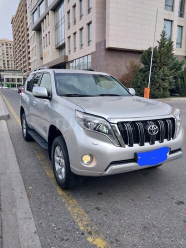 Toyota Land Cruiser Prado-1