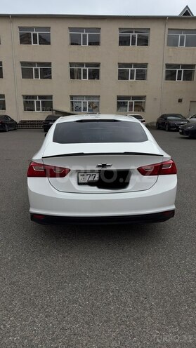 Chevrolet Malibu-5