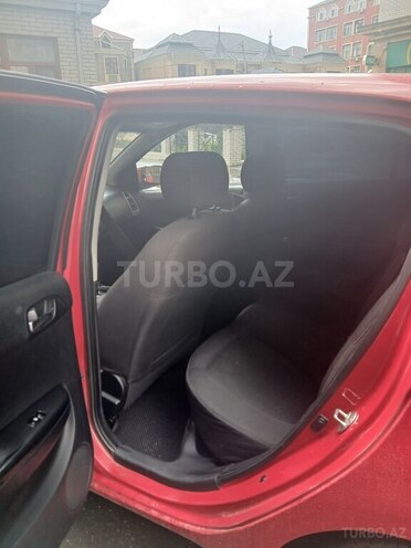 Hyundai i20-9