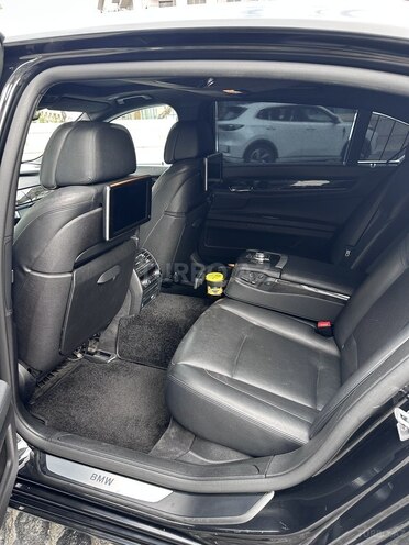 BMW 750-15
