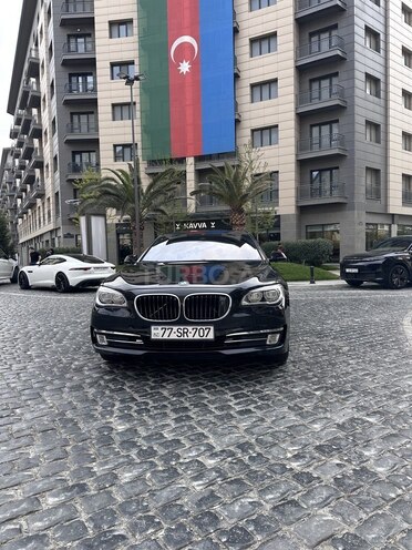 BMW 750-4