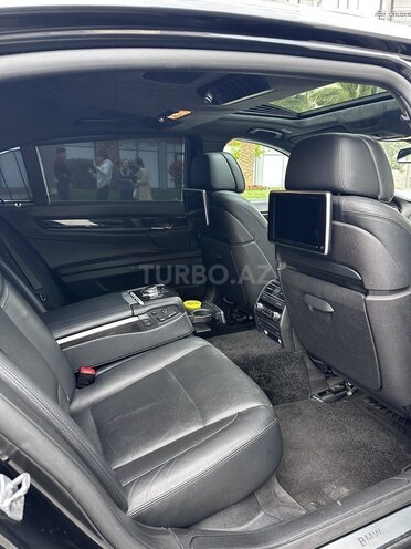 BMW 750-14