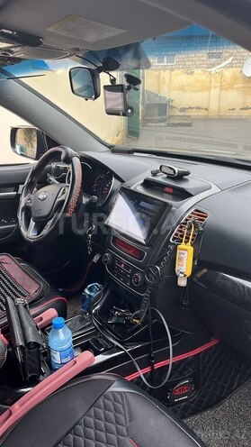 Kia Sorento-5