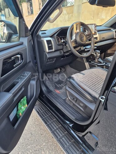 Mitsubishi L200-10