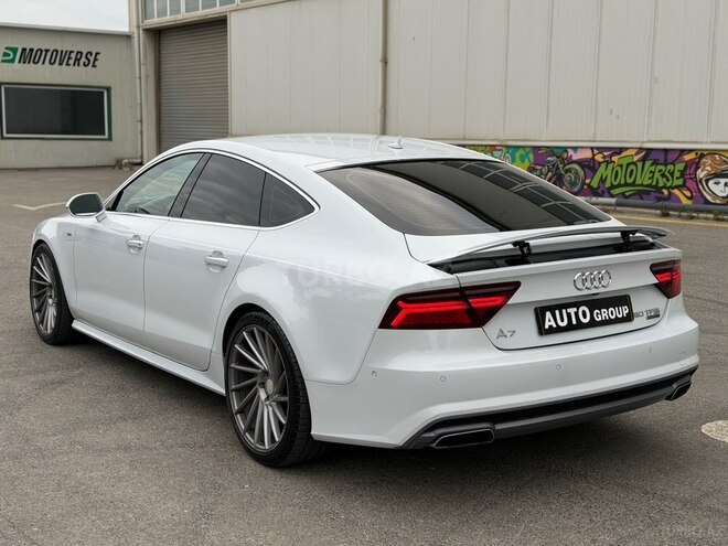 Audi A7-6