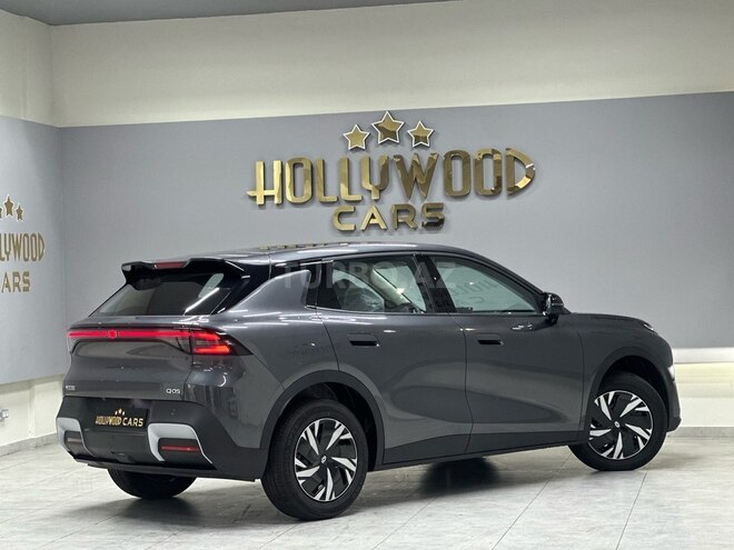 Changan Qiyuan Q05-8