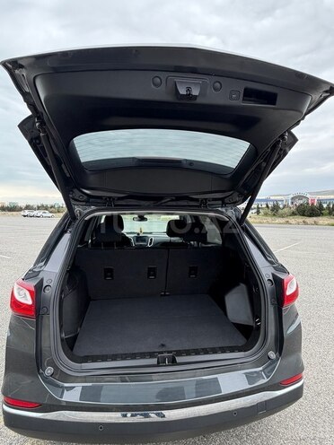 Chevrolet Equinox-12