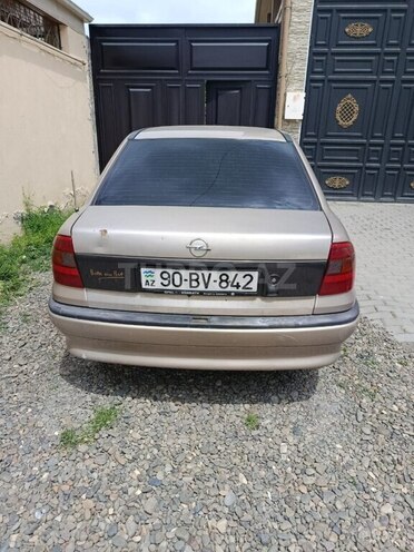 Opel Astra-3