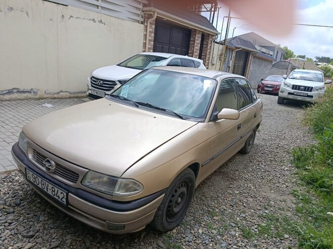Opel Astra-4