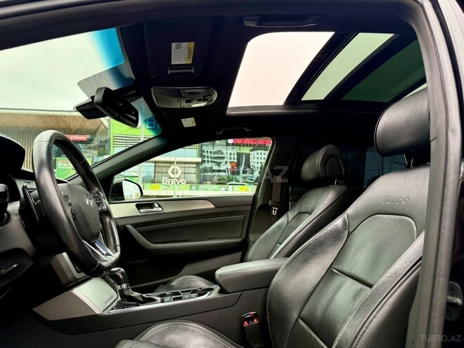 Hyundai Sonata-9
