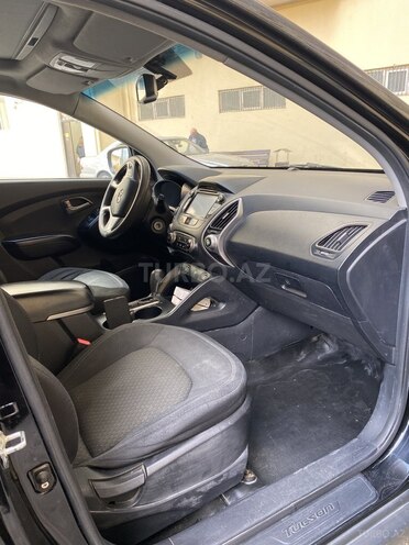 Hyundai ix35-10