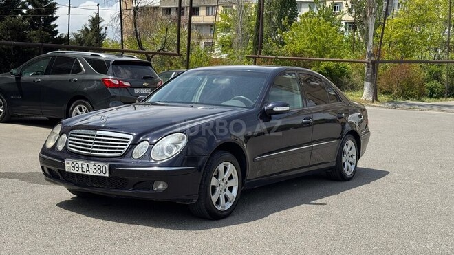 Mercedes E 220-4
