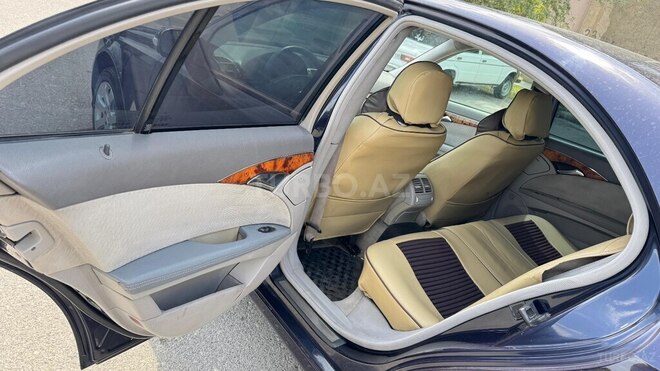 Mercedes E 220-8