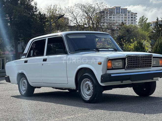 LADA (VAZ) 2107-5
