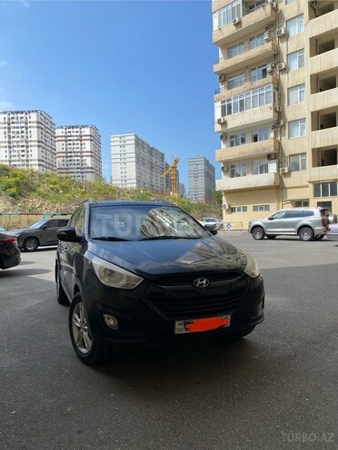 Hyundai ix35-1