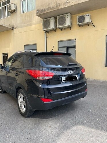Hyundai ix35-4